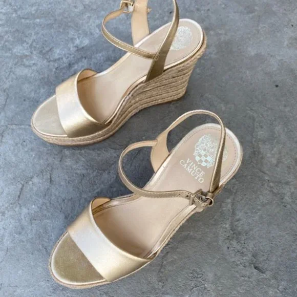 Nordstrom Vince Camuto Marybell Leather Wedge Sandals in Gold - Picture 4 of 11